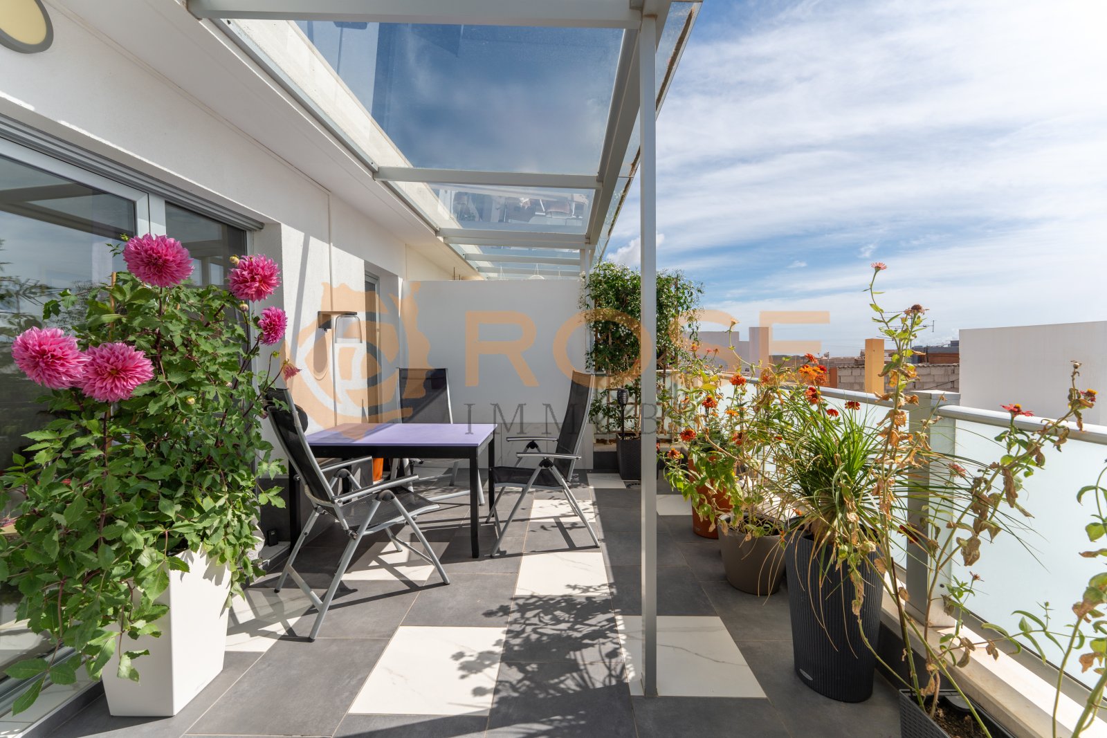 Traumhaftes Penthouse mit großzügiger Terrasse & Fernblick in El Tablero Traumhaftes Penthouse mit großzügiger Terrasse & Fernblick in El Tablero