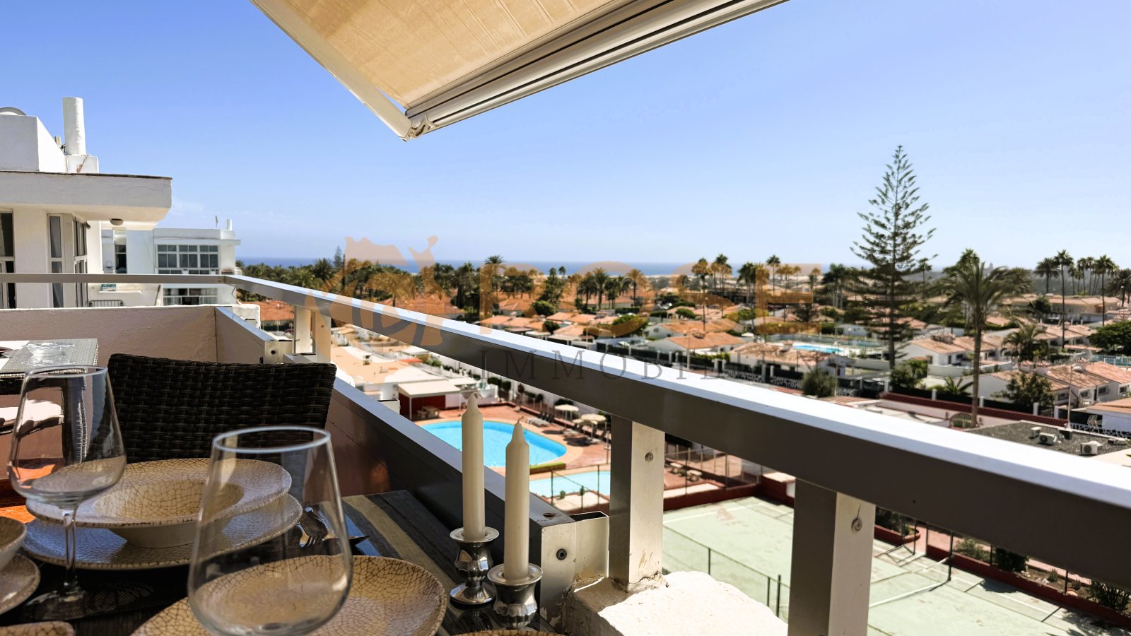 Beste Lage ! Penthouse Apartment  mit Meerblick – Yumbo Zone  